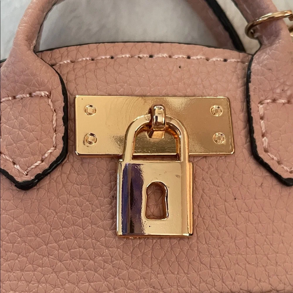 Keychain & Coin purse Charm-Dusty Rose—New-Vegan